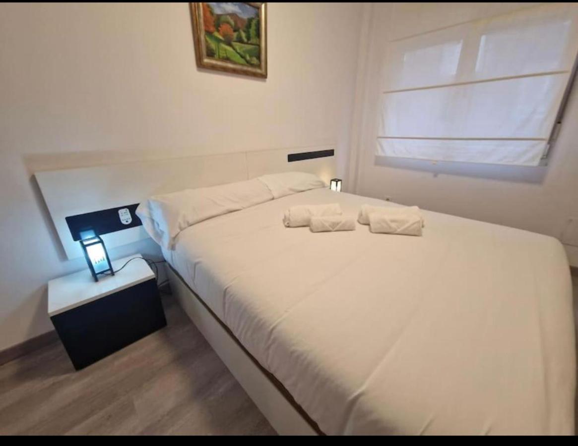 Apartamento Con Terraza Y Parking Gijón Habitación foto