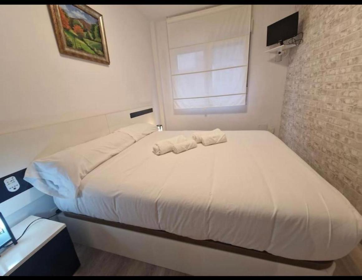Apartamento Con Terraza Y Parking Gijón Habitación foto